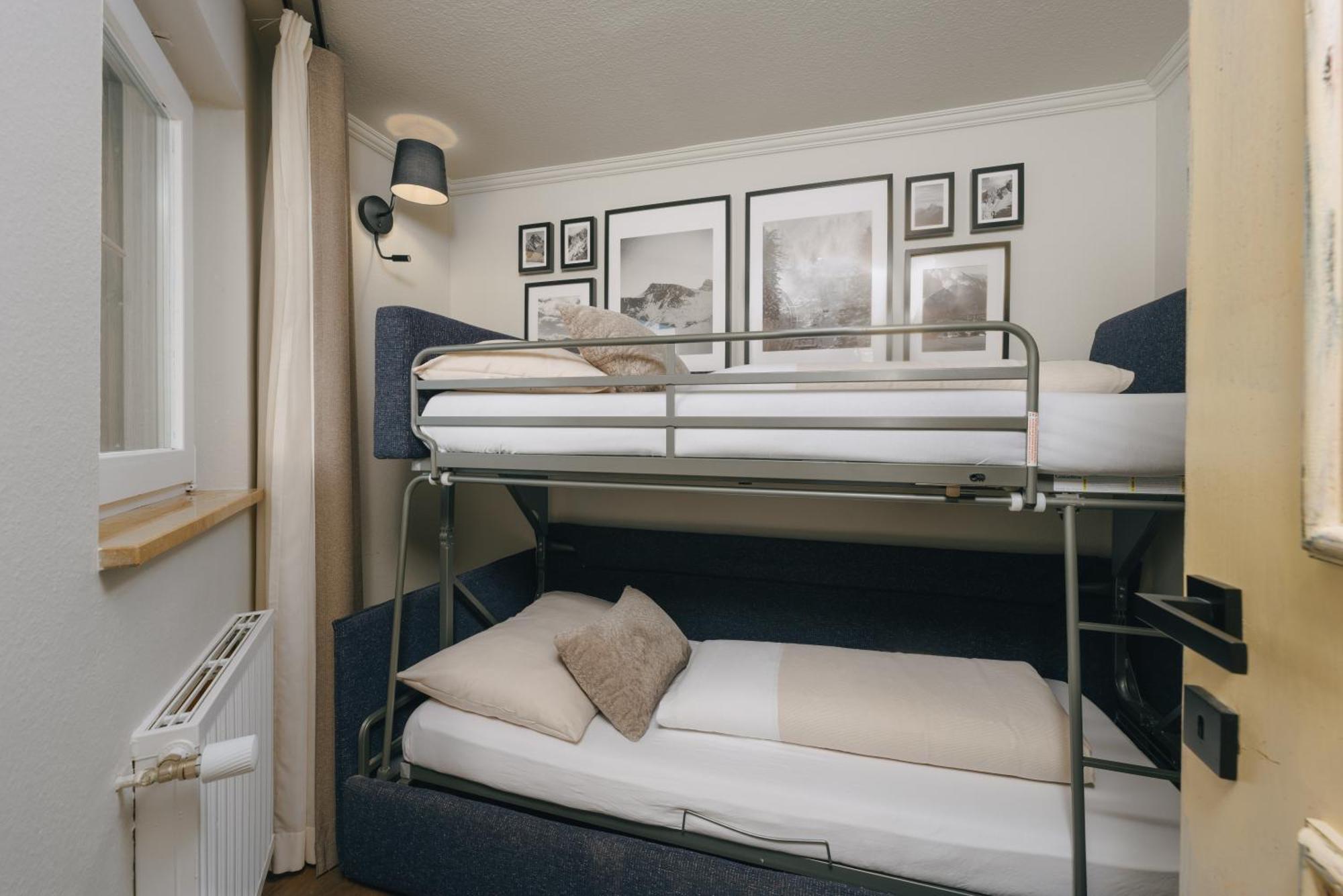 Mondi Hotel 악삼스 외부 사진